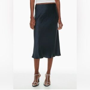 Aritzia Babaton Slip Satin Midi Skirt - Black Size 00